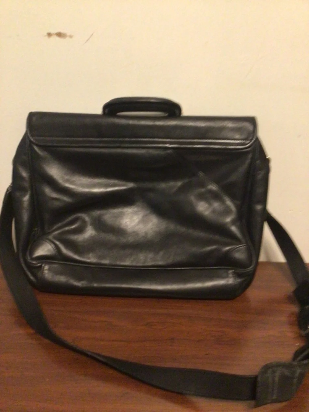 Cole Haan leather Men brief case office leather bag with slide lock large